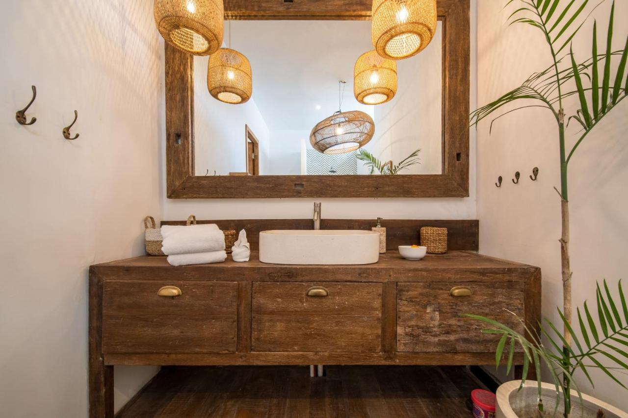 Villa Yogi Surf 3 Canggu Exteriör bild